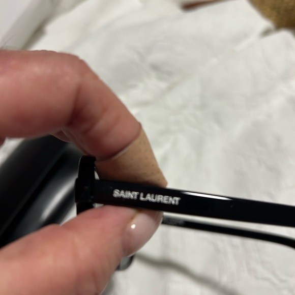 Saint Laurent Black Sunglasses - Picture 4 of 9